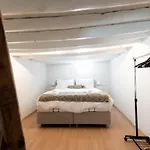 Guru Accommodations